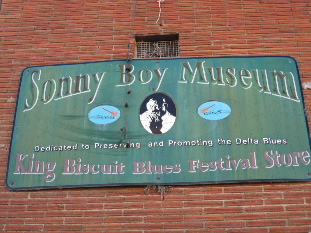 Travel For Fans - King Biscuit