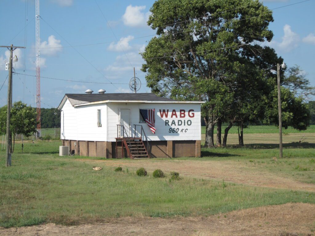 Travel For Fans - Radio Station